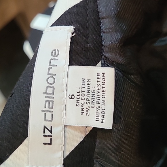 Liz Claiborne Abstract Pencil Skirt - Picture 11 of 13